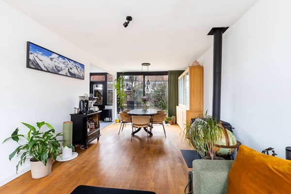 Foto - Te koop: Instapklare tussenwoning in Breda